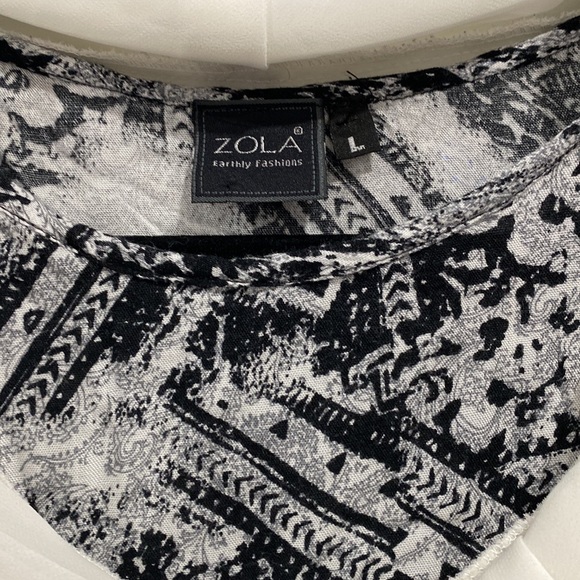 Women’s Blouse - Picture 4 of 7